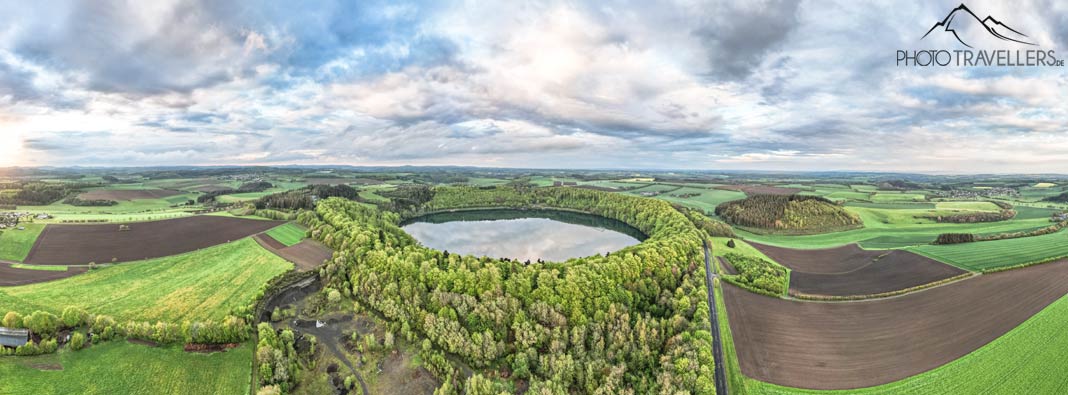 Das Pulvermaar in der Eifel