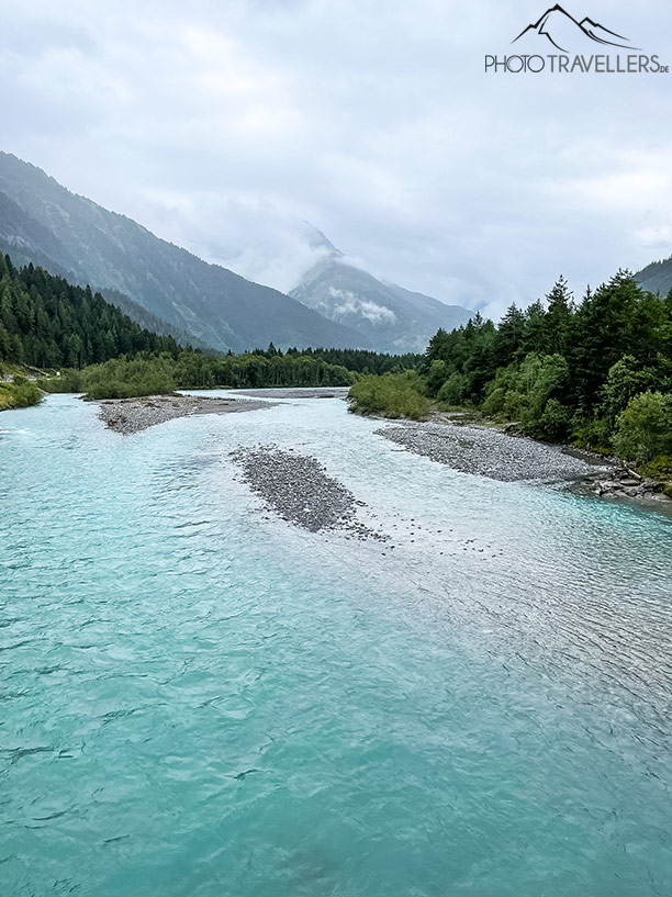 Blick ins Lechtal mit Lech