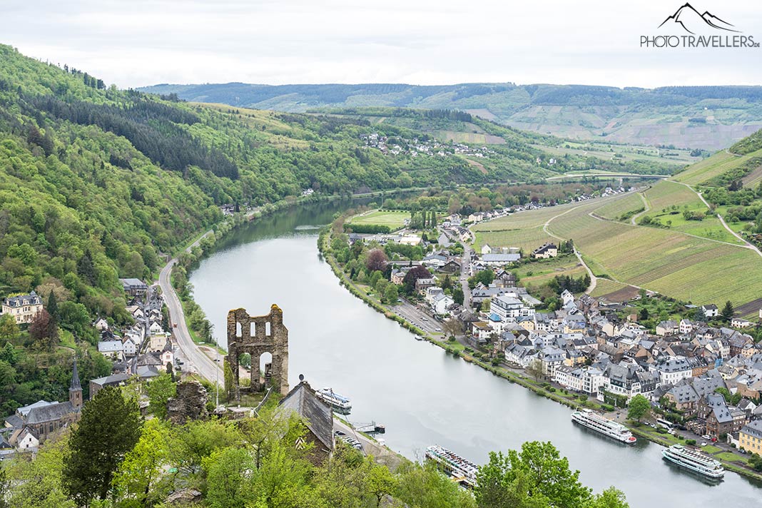 Blick auf die Grevenburg über Traben-Trabach