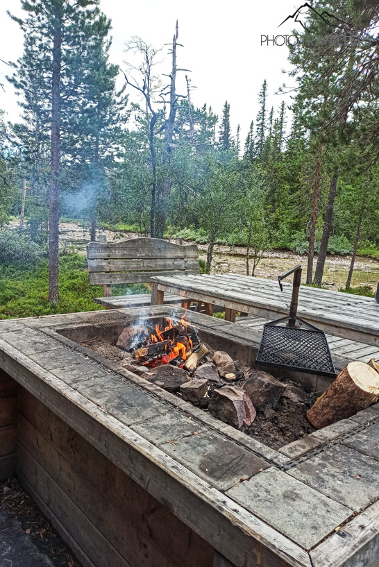 Eine Grillstelle im Fulufjäll Gebirge